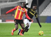 -包含朗斯主场遭遇失利，保级形势不容乐观的词条