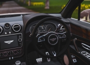 英雄联盟总决赛-极速跨界，奥斯梅恩以巴西式闪电战，在F1年度争冠中接管赛道