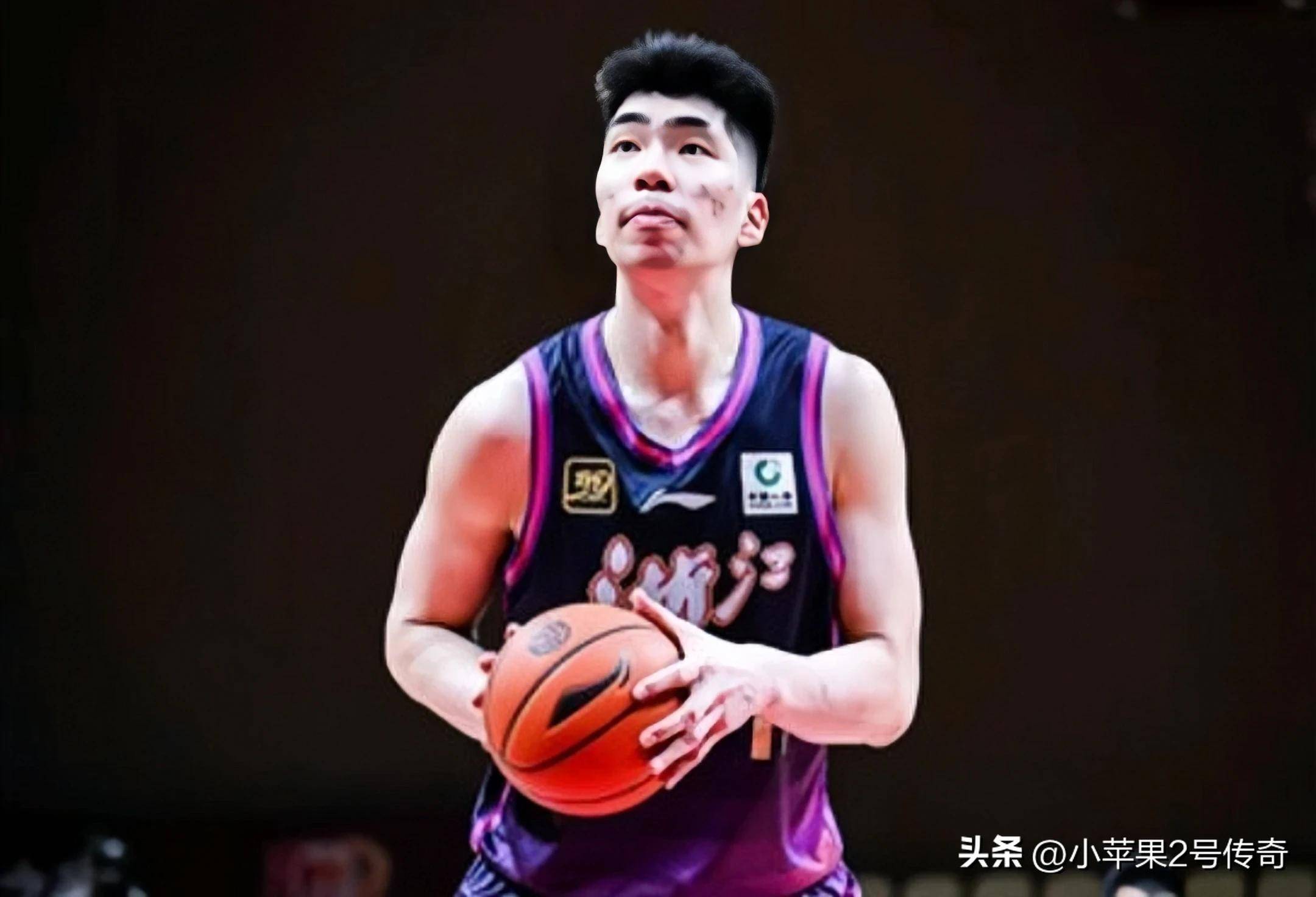 关于浙江男篮卫冕冠军再次展现统治力的信息 关于浙江男篮卫冕冠军再次展现统治力的信息