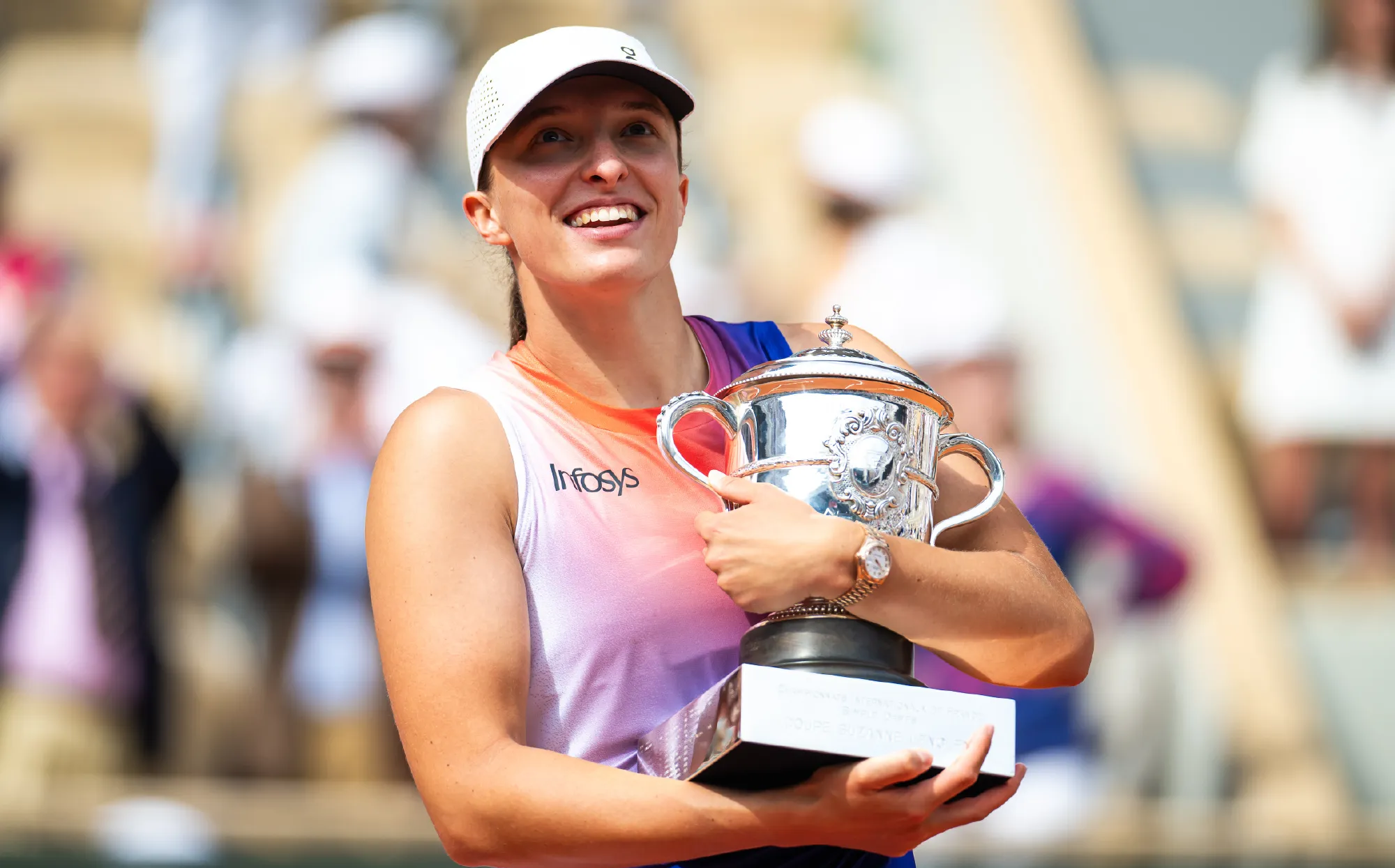 墨西哥女足选手斩获国际比赛金牌 墨西哥女足选手斩获国际比赛金牌