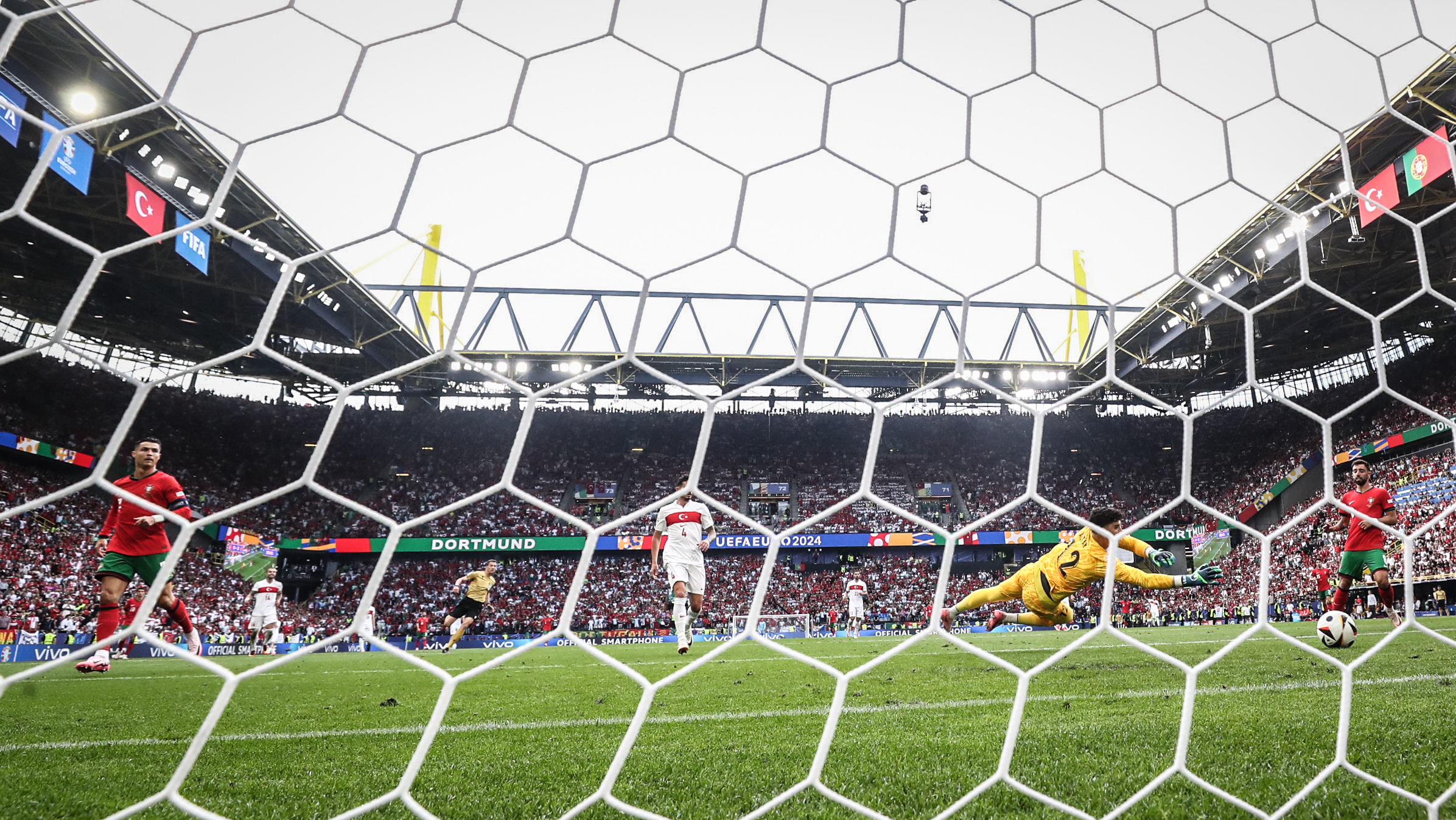 比利时国家队突围晋级欧洲杯半决赛 比利时国家队突围晋级欧洲杯半决赛