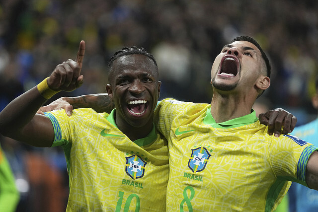 尤文图斯以一球小胜巴勒斯坦,埃克森拉破僵 尤文图斯以一球小胜巴勒斯坦,埃克森拉破僵