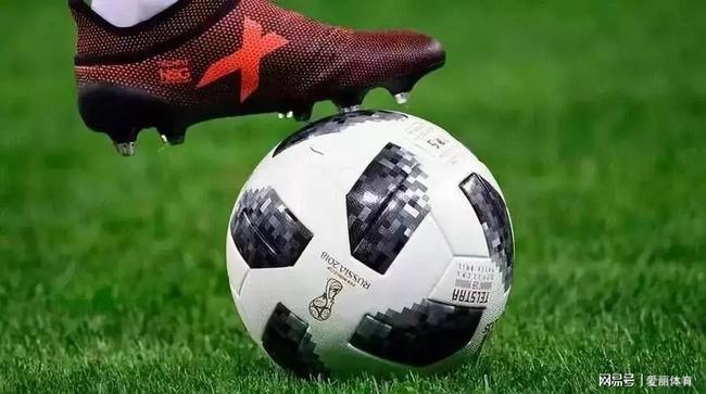 荷兰险胜挪威，苏亚雷斯统治全场